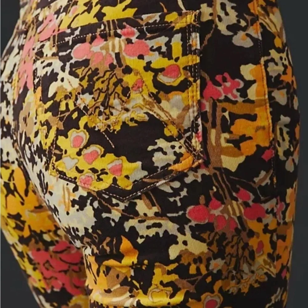 Floral Patterned Pants - Picture 4 of 13